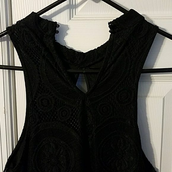 Dress - Picture 3 of 4